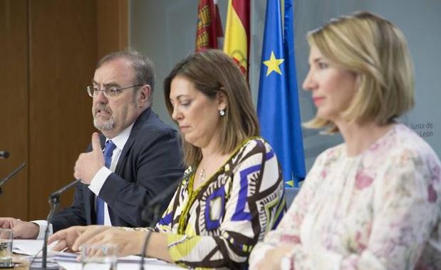 León: La Junta autoriza la compra del servicio de limpieza de los hospitales de León por 20,8 millones