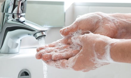 Rentokil Initial inicia una campaña para promover el lavado de manos como medida contra la grip.