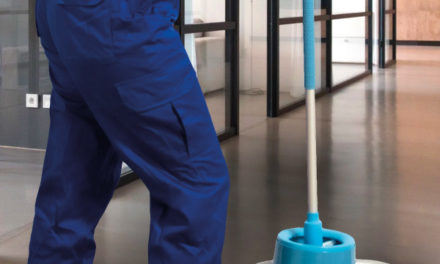 Gobierno adjudica el servicio de limpieza de centros de salud de Tenerife