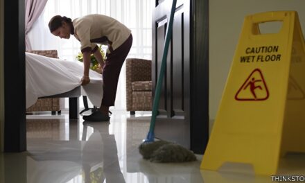 La limpieza profesional en la industria hotelera: cómo garantizar la satisfacción del cliente.