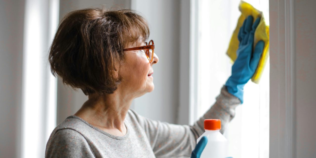 El 72% de los empleos en el sector de la limpieza están  ocupados por mujeres