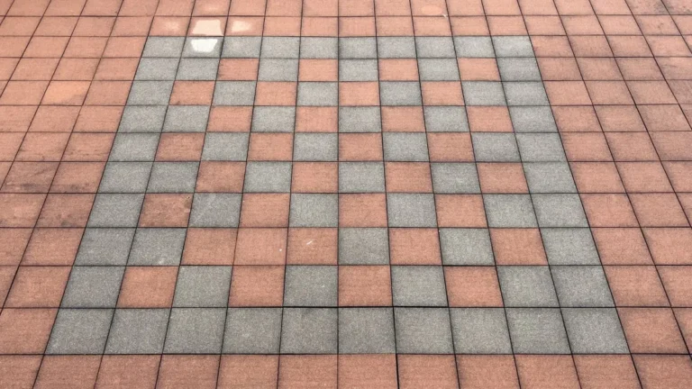 Suelo de baldosas cerámicas