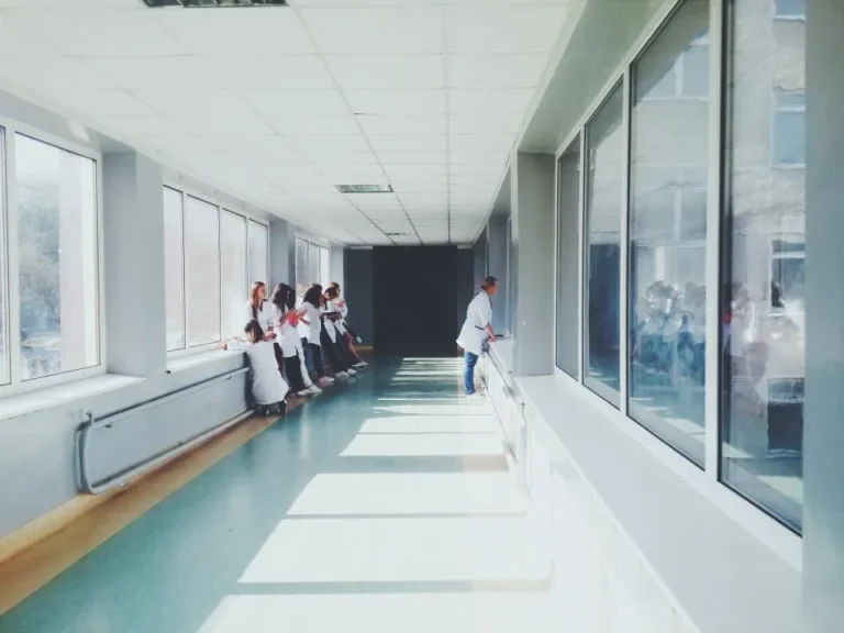 Pasillo de un hospital