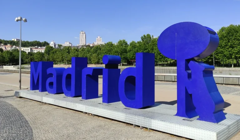 Letras de Madrid en el parque Madrid Río