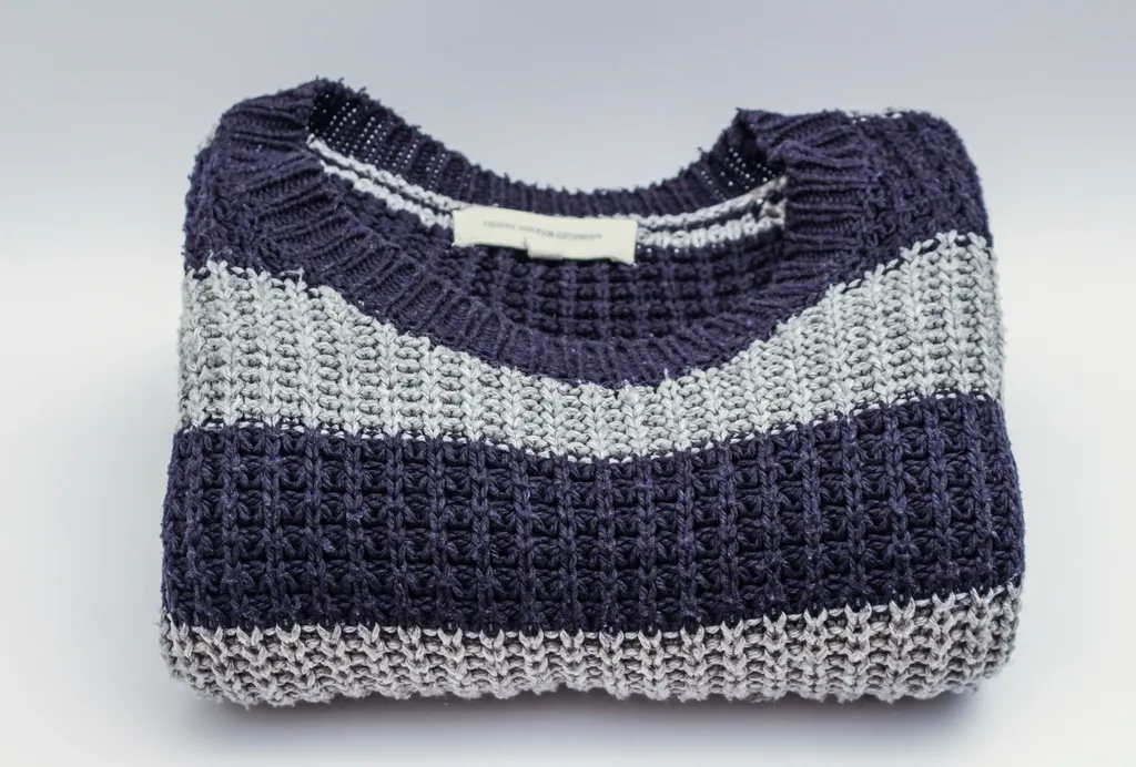 Jersey de lana doblado